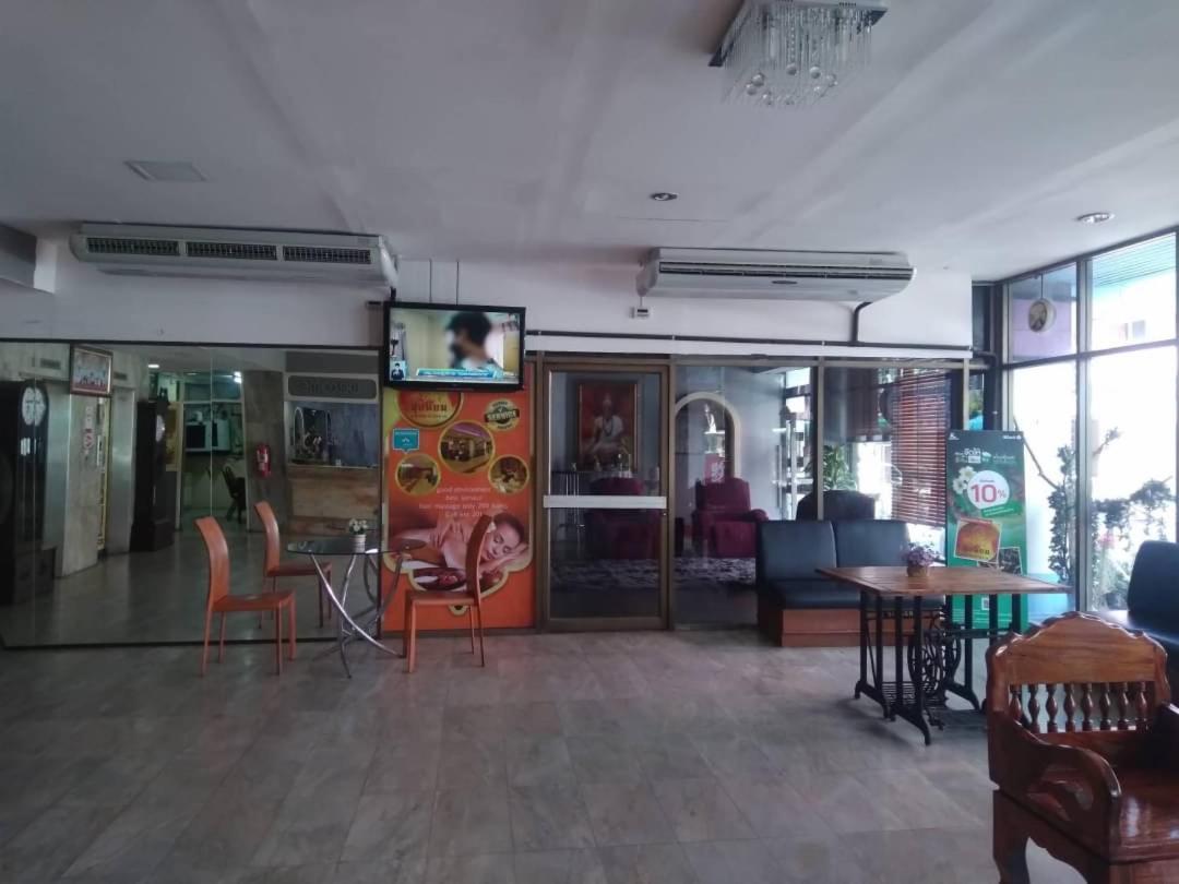 Indra Hotel Hatyai Хат'яй Екстер'єр фото